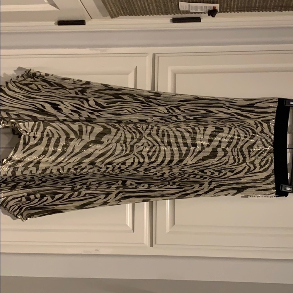 Alice and Olivia skirt